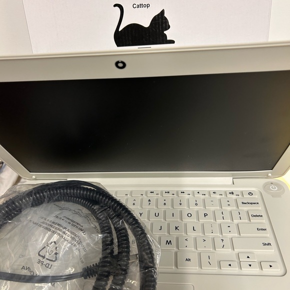 Cat accessories - Picture 2 of 8